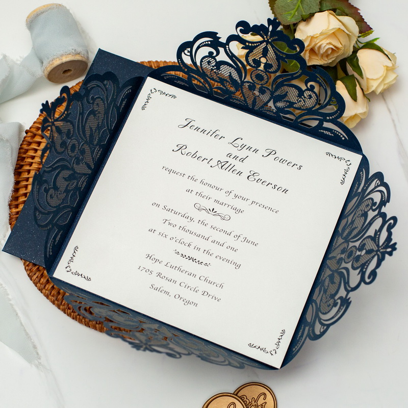 Navy Blau Einladungskarte Hochzeit mit Blumenmuster KPL112