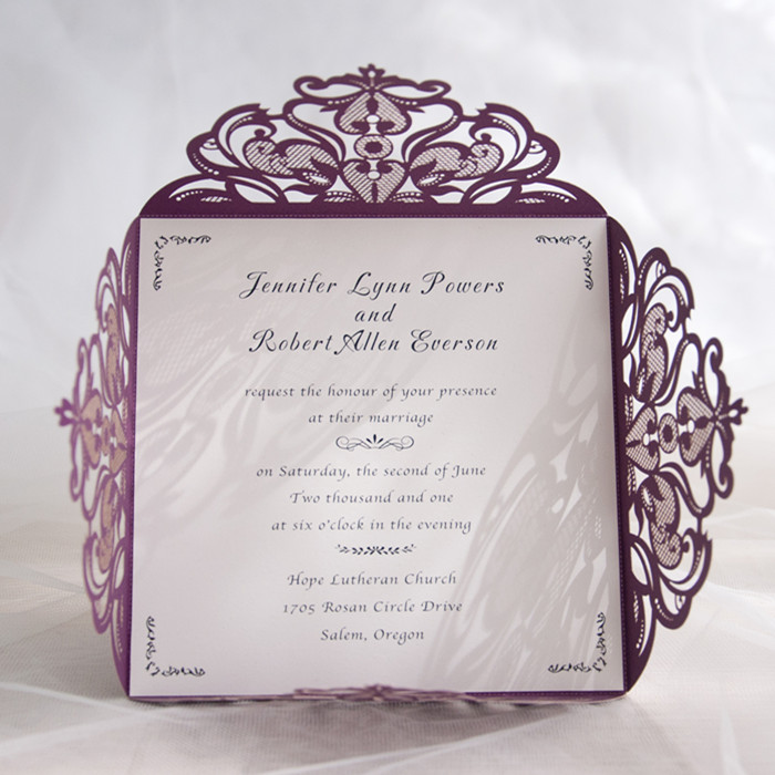 elegante Lila Laser-Ausschnitt Hochzeitseinladungen KPL185